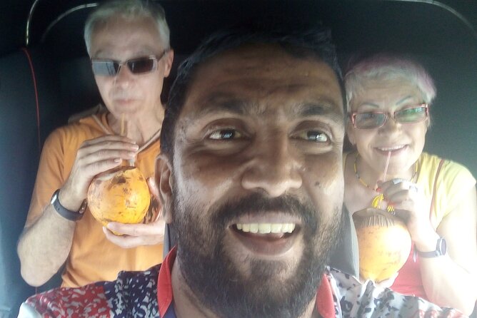 Tuk Tuk city tour is very cheap in colombo( All inclusive tour) - Gangaramaya Temple, with a small extra fee