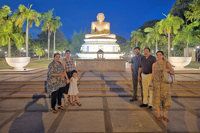 Tuk Tuk safari capital Colombo (Food and Entry Fees) Including - What the $30 price really covers
