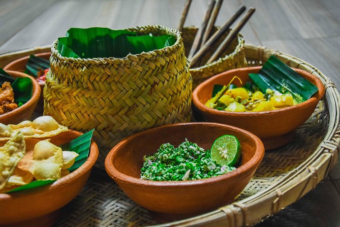 Vegan Cooking Class Colombo with Market Tour - From spice paste to a full meal